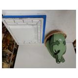 Paint Pallets, Stuffed Decorative Frogs, Basket