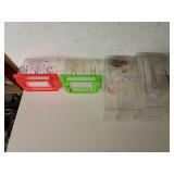 Assorted Animal Containers