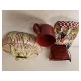 Ceramic Corn Serving Bowl, Red Mug, Decor