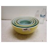 Vintage Colored Pyrex Bowls And Ovenware Bowls