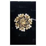 Vintage Trifari Designer Brooch W/Diamond