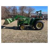 John Deere 870 Tractor w/ John Deere 440 Loader