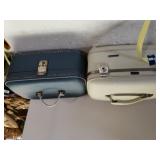 Small Luggage White & Blue