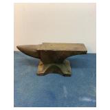 Mid Size Anvil 11.5 lbs Size in pictures