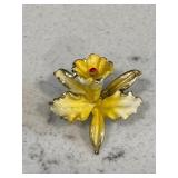Vintage Enamel Gold Tone Daffodil Flower Brooch