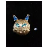 Silver Tone Cat Pin. Needs Small Repair