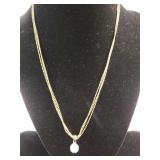 Ladies Gold Tone Necklace Marked Avon