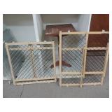 2 Childrens/ Pet . Safety Gates