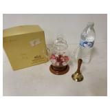 Real Butterfly Dry Flowers In Glass Teapot And