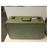 Lady Baltimore Vintage Suitcase