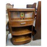 Antique Emerson Radio