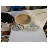 Assorted Pie Plates(1 Pampered Chef), Clear