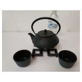 Metal China Teapot With Two Cups