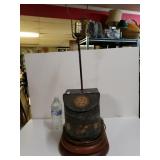 Decorative Metal Tin Lamp