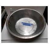 20" Round Stainless Steel Mixing Bowl