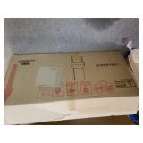 Tan/blue Put Together Chair