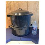 Crab/Clam Steamer Pot