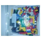 1 Lb Of Vintage Legos
