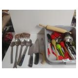 Bus Tub With Contents To Include Knives Serving