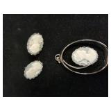 Ladies Cameo Post Back Earrings And Brooch No