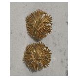 Unusual Vintage Gold Clip On Earrings