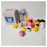 Plastic Animal Eggs And Porcelain Egg House