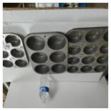 Assorted Cupcake/muffin Tins