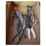 Pliers