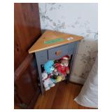 Triangle Wooden Table/stand