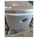 Emerson Portable Ice Maker