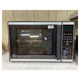 Vintage GE Dual Wave Microwave System