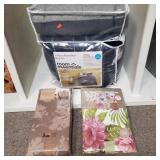 New Comforter And 2 Tablecloths
