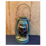 Dietz Little Wizard Functional Lantern w/ Red