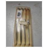 Carvel Hall Steak Knives