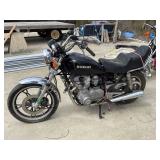 Suzuki Motorcycle - PARTS ONLY - NO TITLE