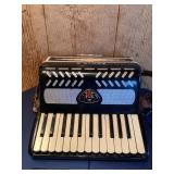 Zon Rio Model 18 Accordion