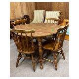 41.5" Round Kitchen Table w/4 chairs & 9.75" leaf