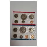 1974 Double US Mint Uncirculated Coin Set