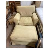 Linden Street Taupe Club Chair w/Ottoman