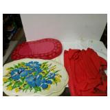 Place Mats Tablecloth And Napkins