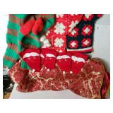 Red/gold tree Skirt, Stockings & Felt Santa