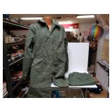 Desert Night Parka And Pants Size Small Long.