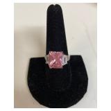 Ladies Silvertone Fashion Ring w/Large Pink Stone