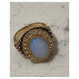Vintage Gold Ring w/Large Opal Gemstone - 18K gf