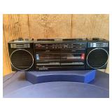 Sanyo Dual Cassette AM/FM Radio (Works as New)