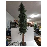 Lighted 4Ft Tree