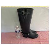 Womens Rubber Boots, Size 7