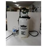 1 1/2 Gallon Pump Sprayer