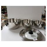 Mixing Bowls And Lid