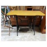 Vintage Singer Sewing Machine Table